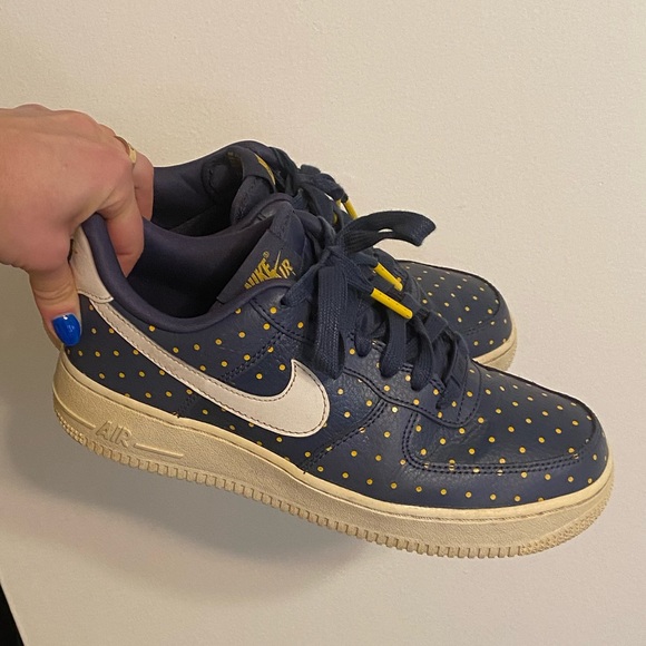 Nike polka dot Air Force 1 - Picture 1 of 3